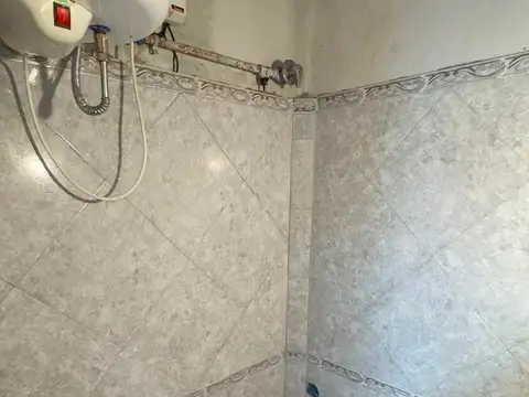 Local en Alquiler en Villa Ballester, $ 250.000
