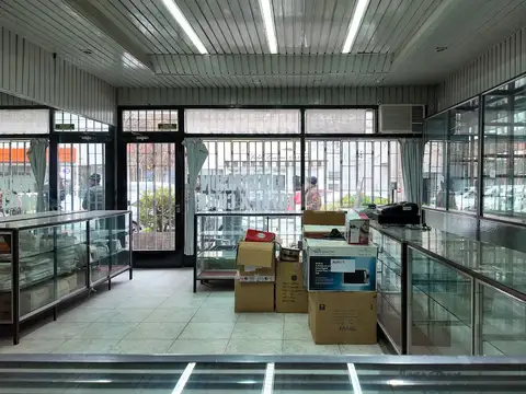 Local en Alquiler 55 años
