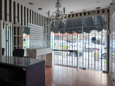 Local en Alquiler en Neuquen, USD 9.850