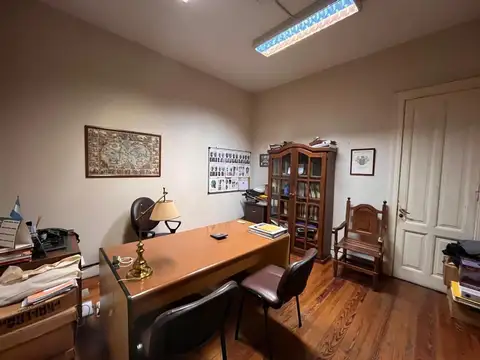 Depto Tipo Casa en Venta de 6 ambientes