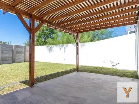 Casa en Venta al Este