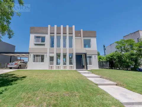 Av de los Lagos El Canton