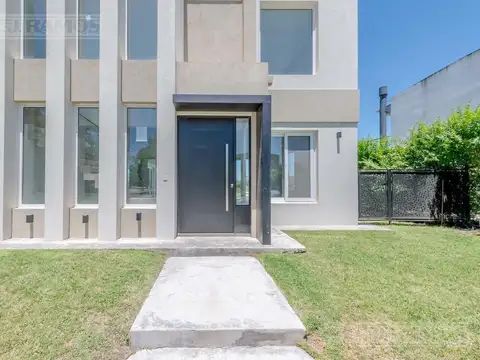 Casa en Venta de 5 dormitorios
