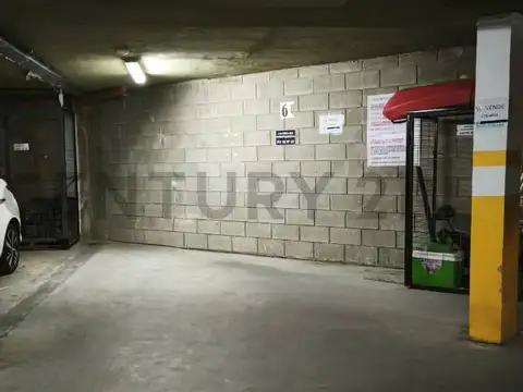 echeverria 100, Piso 0