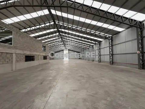 Depósito 1.500 m² en Alquiler Próximo Panamericana