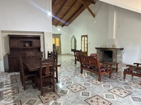 Casa en Alquiler en Cerrillos, $ 1.300.000