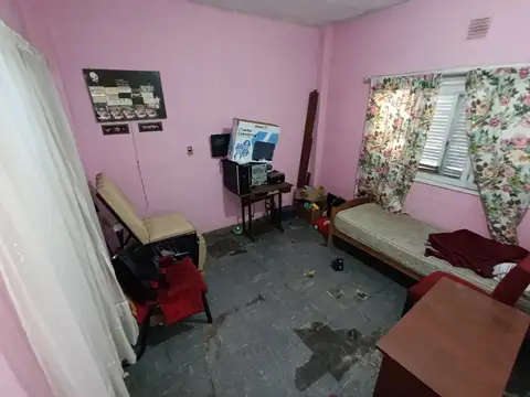 Depto Tipo Casa 6 ambientes con 2 baños