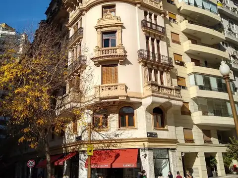 Oficina en Alquiler 100 años