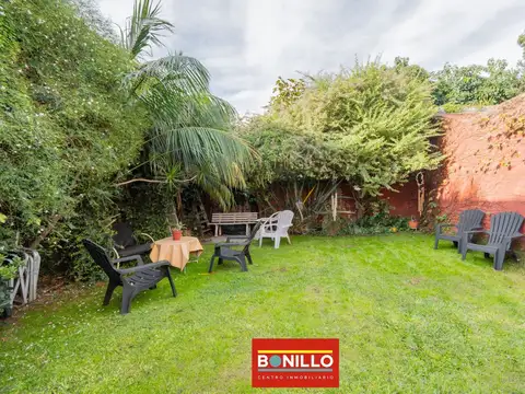 Depto Tipo Casa en Venta en Villa del Parque, USD 240.000