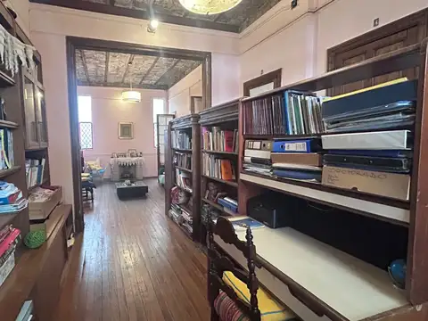 Depto Tipo Casa en Venta al Este