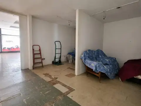 Local en Venta Via Pública