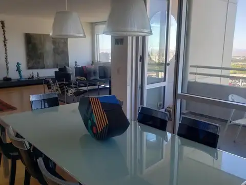 Departamento en Venta con 2 cocheras