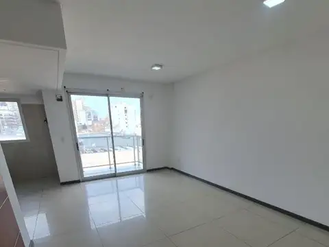 Conesa 92 , Piso 4