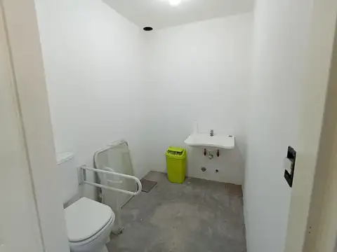 Galpon en Venta en Villa Luro, USD 440.000