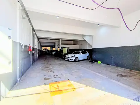 Av. Juan B. Justo 7700