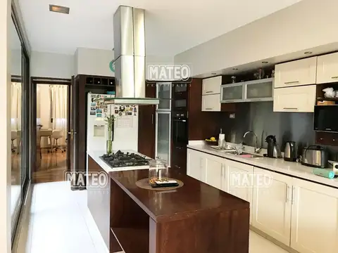 Casa en Alquiler en Campos De Álvarez, USD 3.000