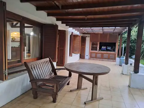 VENTA DE CASA EN COUNTRY CLUB LOMA VERDE APTA CREDITO HIPOTECARIO AMENITIES LOTE INTERNO