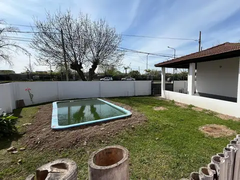 Casa en Venta con 1 cochera
