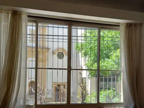 MT de Alvear al 2400 - 4 amb c/dep - VENTA - Barrio Norte