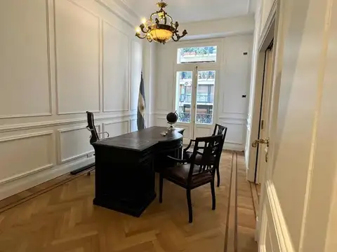 Departamento en Venta de 6 dormitorios
