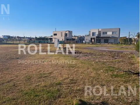 Terreno en Venta de 928,0 m2