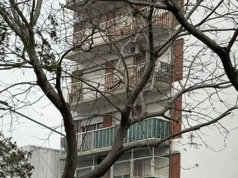 Departamento en Olivos-Qta.Presid.