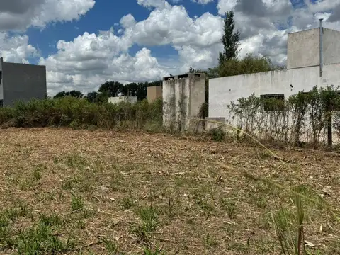 Terreno en Venta en Roldan, USD 34.000
