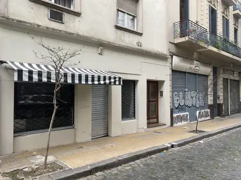 2 Ambientes con Balcon Amoblado exp $ 180.000