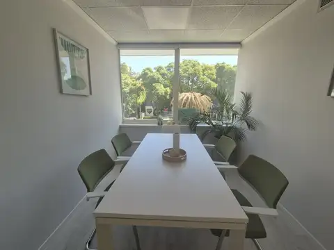 Avenida Luis Alberto de Herrera 1200