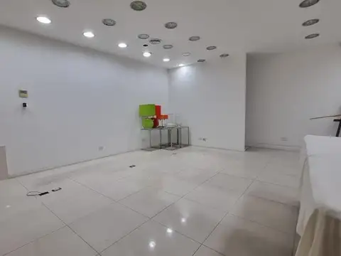 Oficina en Venta en Barrio Norte, USD 1.198.000