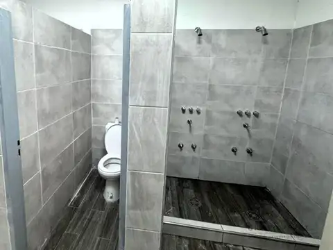 Galpon en Alquiler 58  mts Fondo