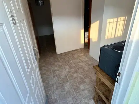 DEPARTAMENTO 2 AMBIENTES ECONOMICO BANFIELD OESTE