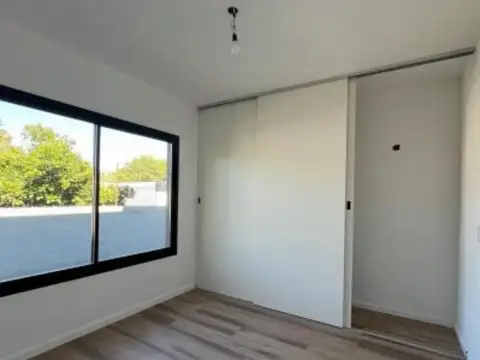 Departamento duplex 2 dormitorios Arroyito con cochera VENTZ