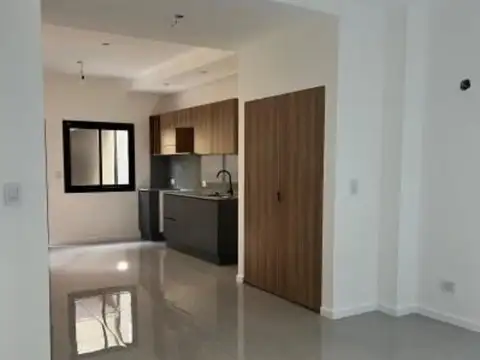Depto Tipo Casa 3 ambientes con 1 baño