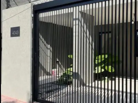 Depto Tipo Casa en Venta con 1 cocheras