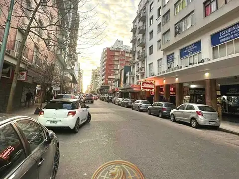Rivadavia al 2300