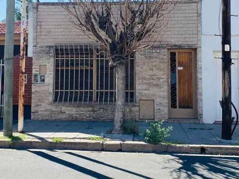 CONSULTORIO / OFICINA O USO COMERCIAL