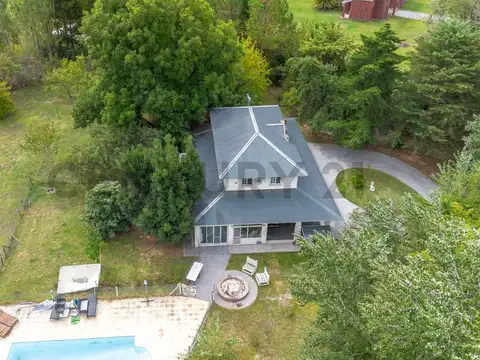 Casa en venta en Campos de Roca 1