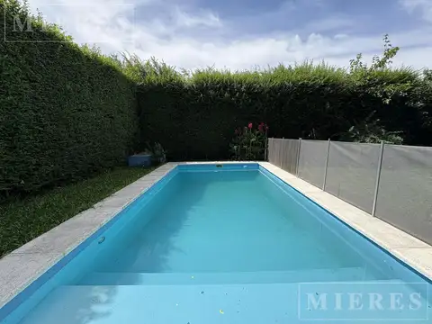 Casa en Venta Barrio Jardines de Escobar Apta crédito