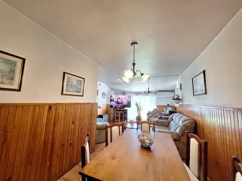 Casa en Venta en Campana, USD 200.000