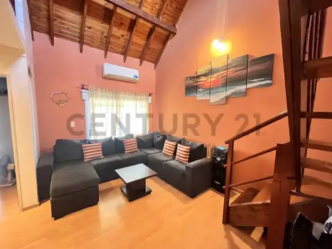 Depto Tipo Casa en Venta con 1 cocheras
