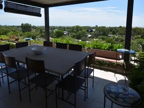 Lola Membrives 516, B1641 Acassuso, Buenos Aires, Argentina