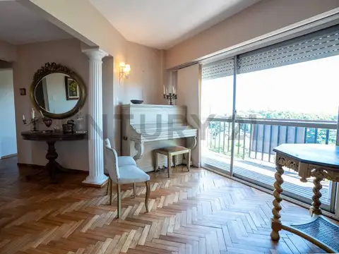 Departamento de dos dormitorios en venta en La Plata