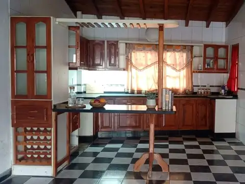 CASA EN VENTA EN LAS HERAS