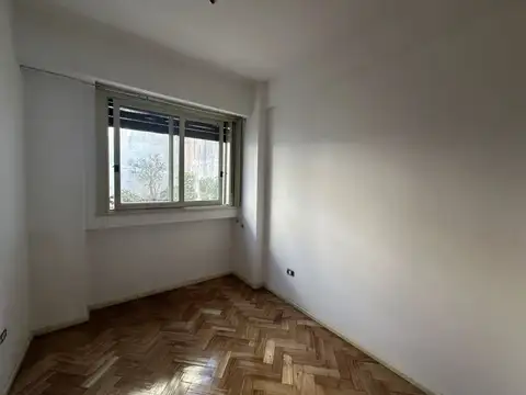 Departamento PB 4 ambientes + jardin