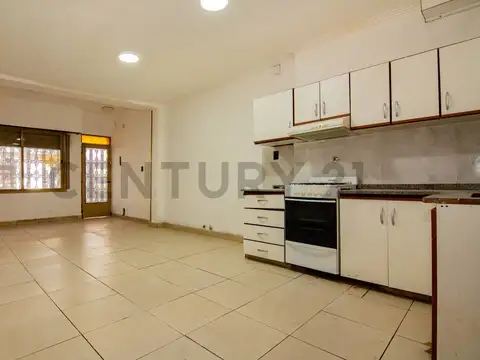 Venta Casa de 2 Dormitorrios en Cinco Esquinas, Rosario