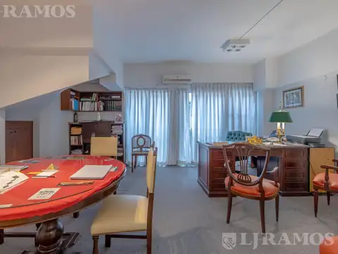 Oficina en Venta 60 años