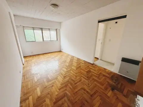 Departamento en Venta en Vicente López Vías / Maipú, USD 120.000