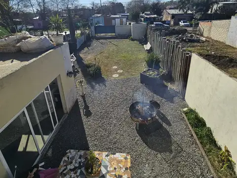 VENTA CASA CON POTENCIAL A AMPLIACON EN PRIMER PISO, MULTIFAMILIAR EN FRANCISCO DE ALVAREZ