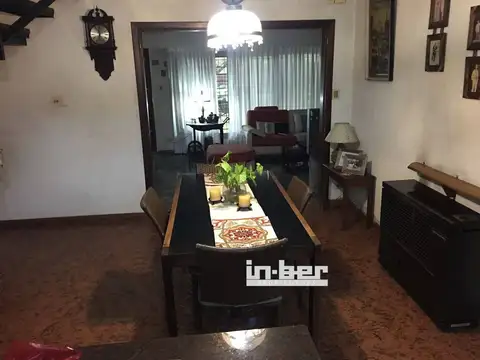 Casa 4 ambientes con 3 baños